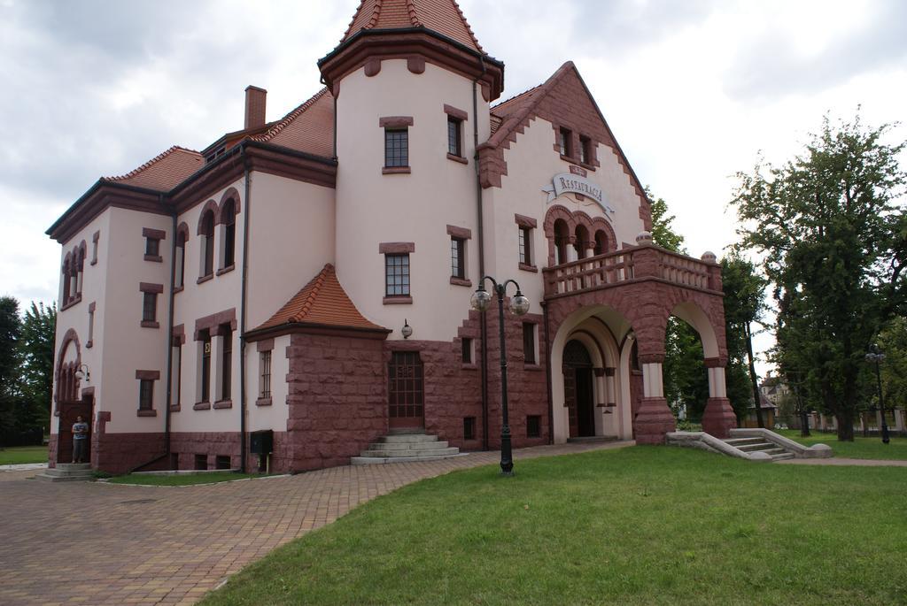 Villa Bergera Dzierzoniow Exterior photo